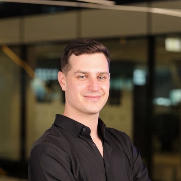 Leeor Meirovitz, founder of X18 Global